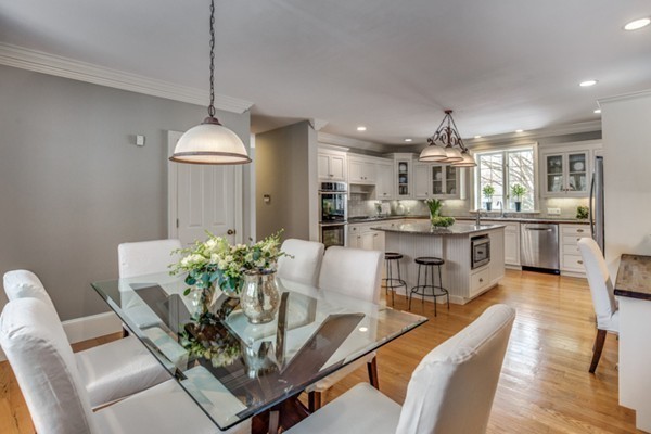 4 Bowser Road Lexington, MA 02420 - Photo 4 of 22