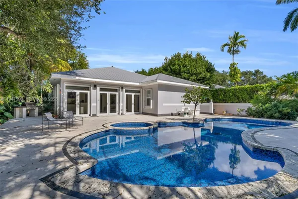 $10,900 | 5794 Southwest 76th Terrace, South Miami, FL 33143