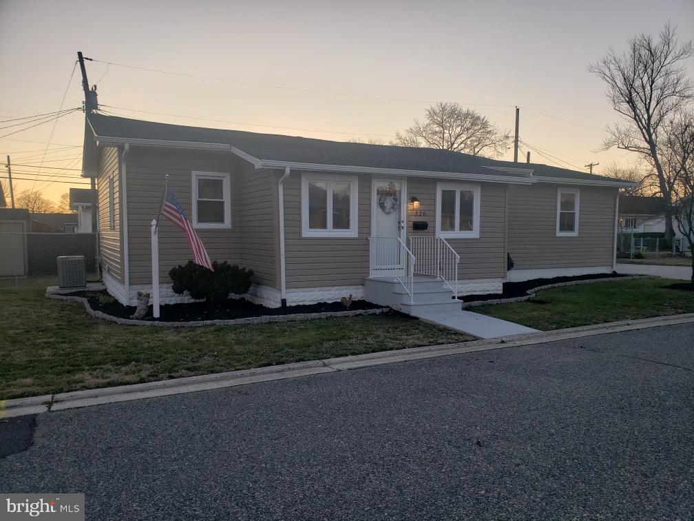 326 Lafayette Road Carneys Point, NJ 08069 - Photo 3 of 27
