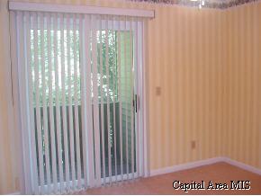30 Country Place Springfield, IL 62703 - Photo 7 of 9