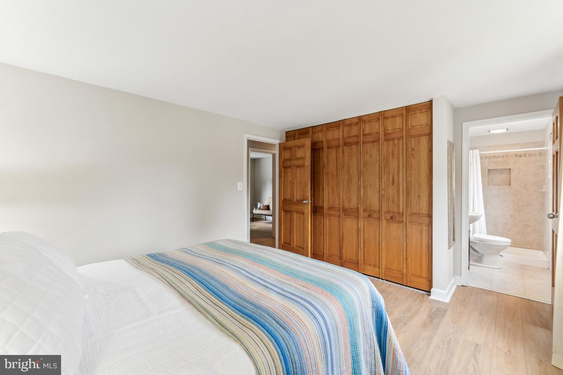 141 Magnolia Road Sterling, VA 20164 - Photo 21 of 43 Gallery Image 21