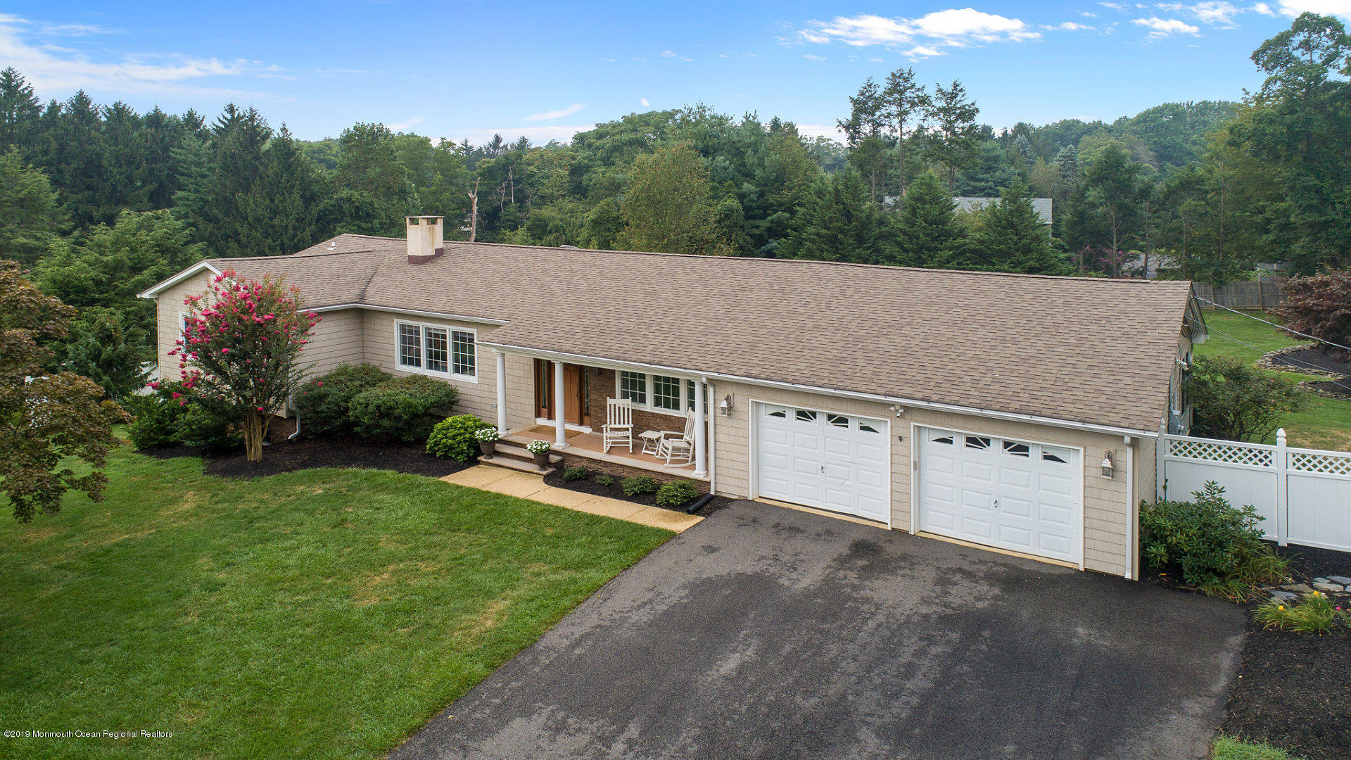 9 Robin Road Holmdel, NJ 07733 - Photo 2 of 29 1920x1080-virtual-tour-68754-photo-15659