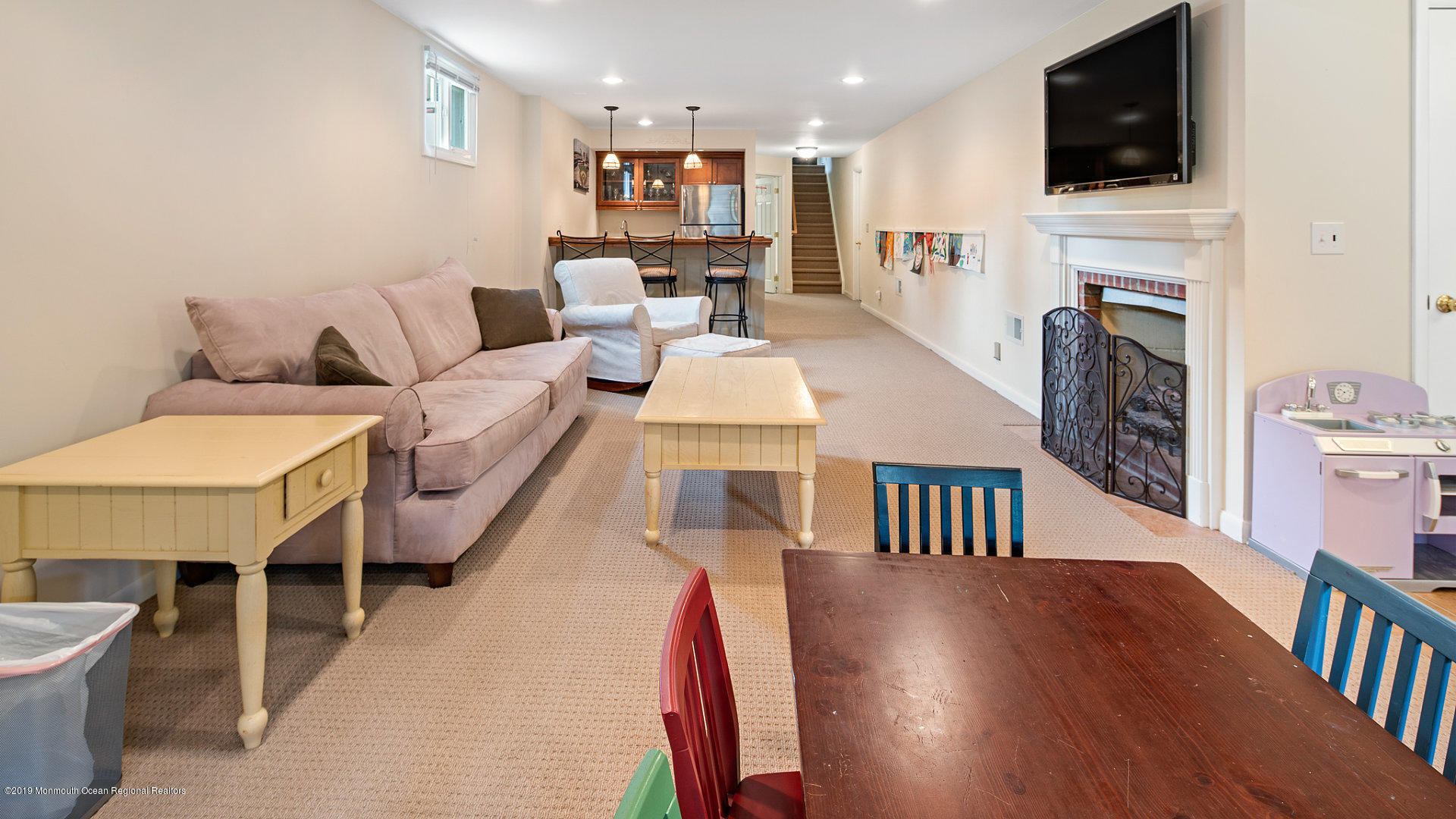 9 Robin Road Holmdel, NJ 07733 - Photo 21 of 29 1920x1080-virtual-tour-68754-photo-15659