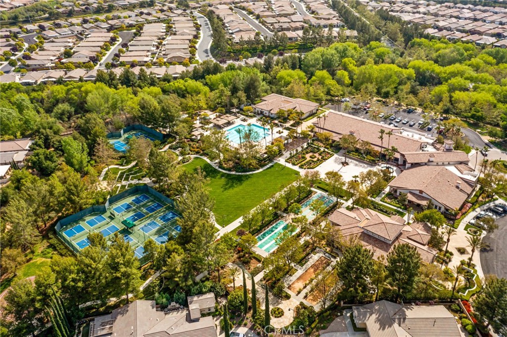 1580 Turtle Creek Beaumont, CA 92223 - Photo 38 of 39 an aerial view of a residential houses with yard