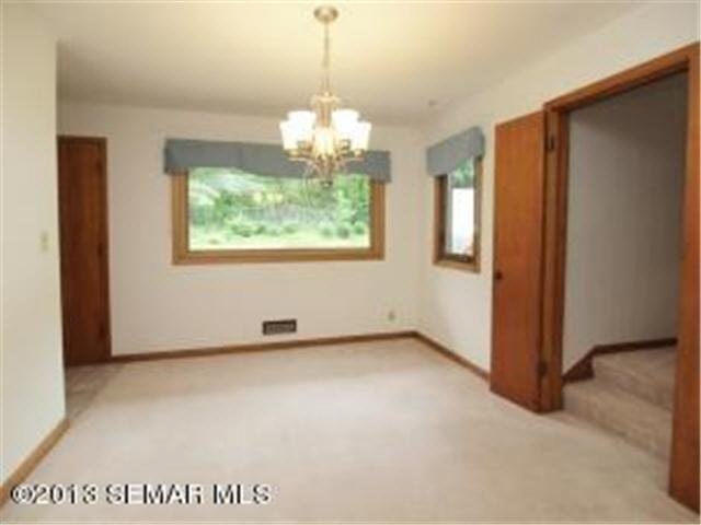 518 1/2 4th Street Southwest Rochester, MN 55902 - Photo 9 of 27