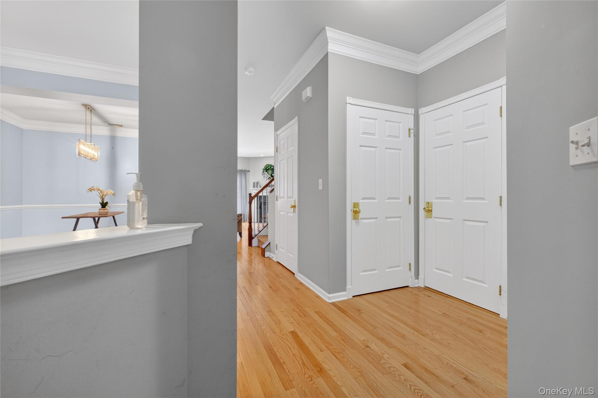 733 Huntington Drive Fishkill, NY 12524 - Photo 4 of 18 View of Entry Way