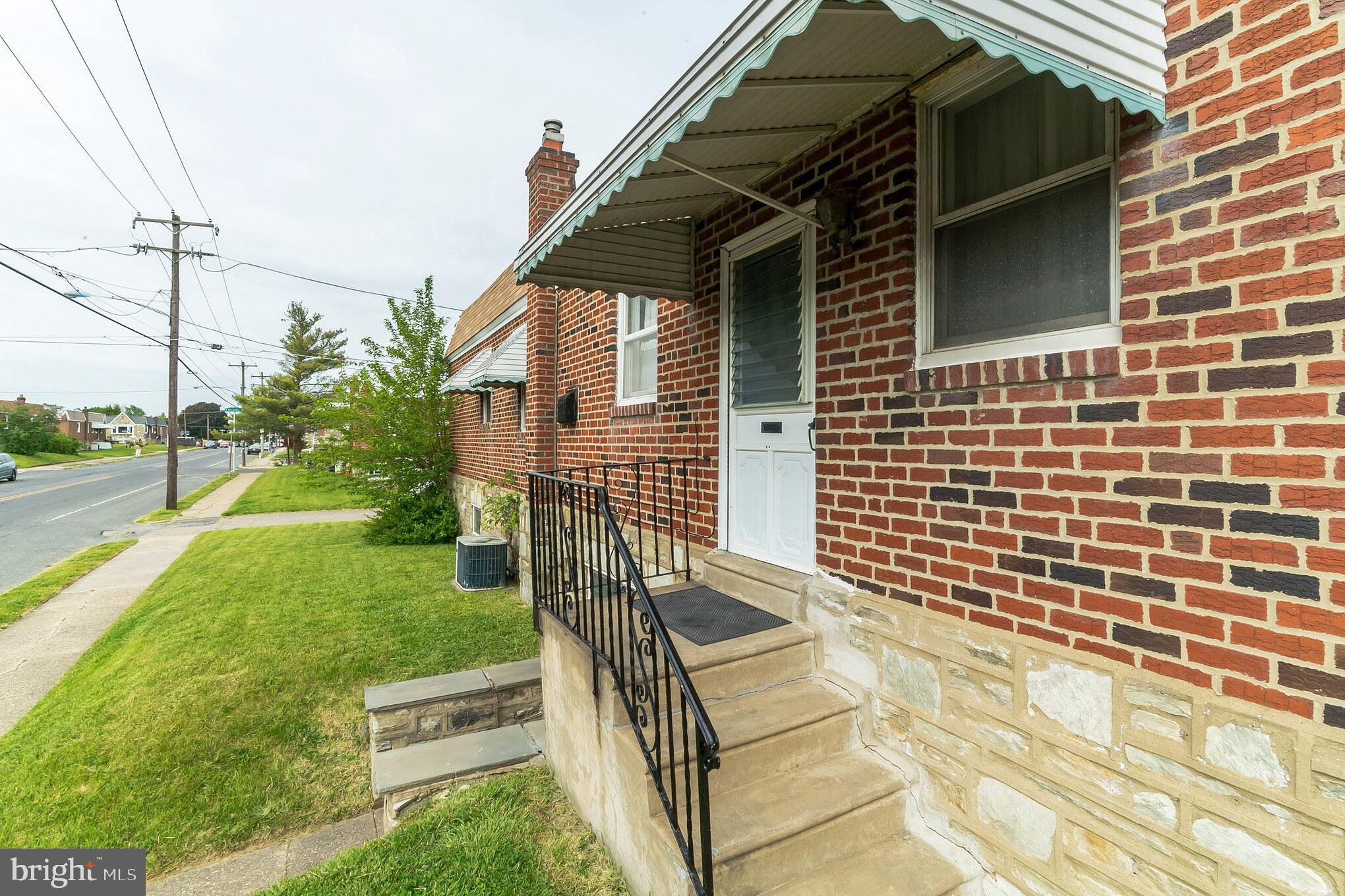 1630 Fox Chase Road Philadelphia, PA 19152 - Photo 3 of 33 Gallery Image 3