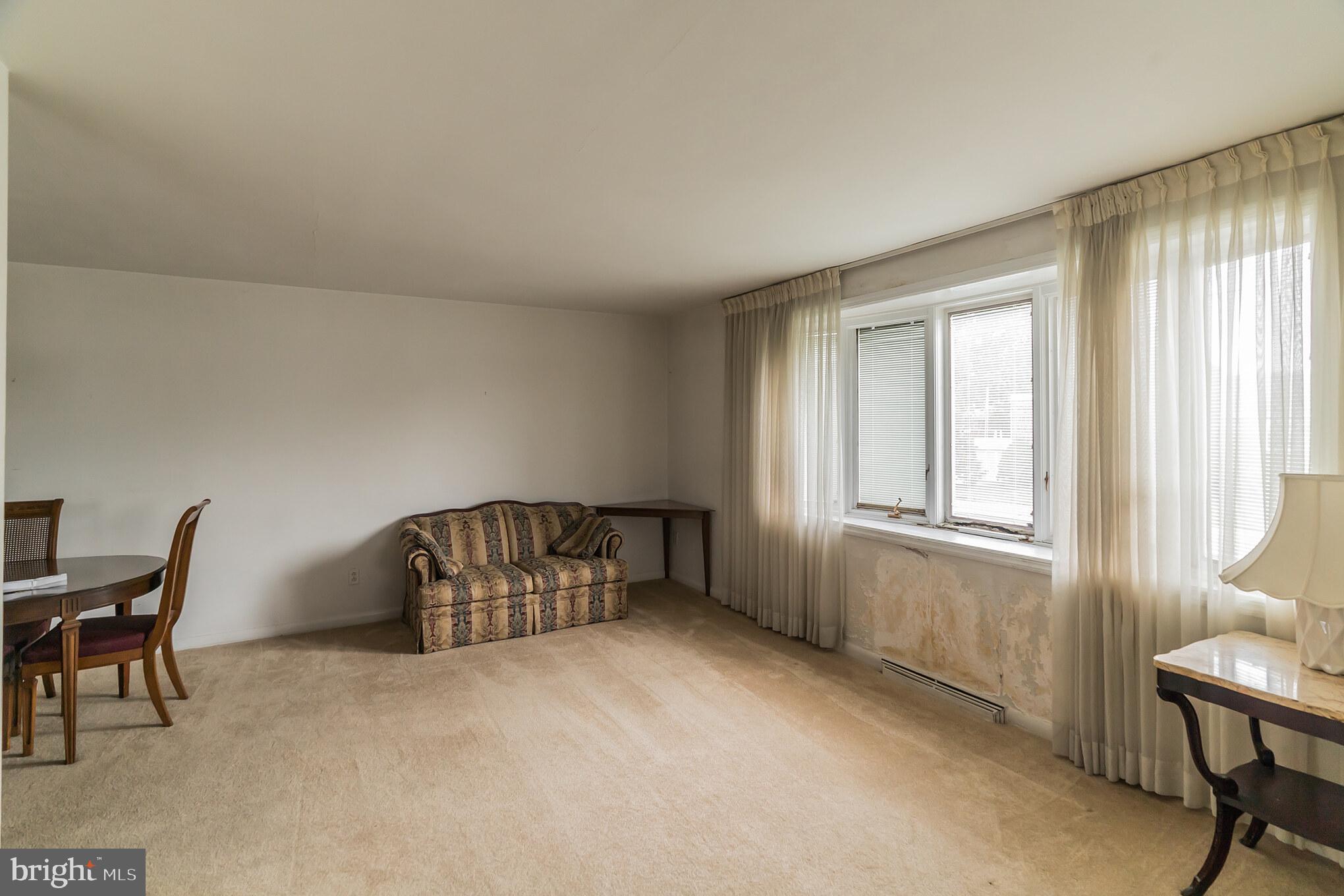 1630 Fox Chase Road Philadelphia, PA 19152 - Photo 5 of 33 Gallery Image 5