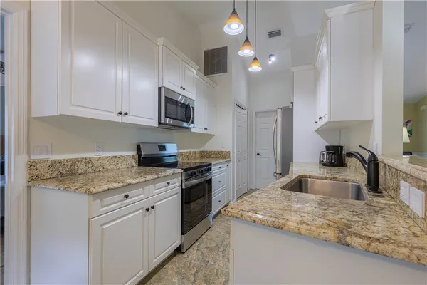 $399,900 | 474 Ponoka Street, Sebastian, FL 32958