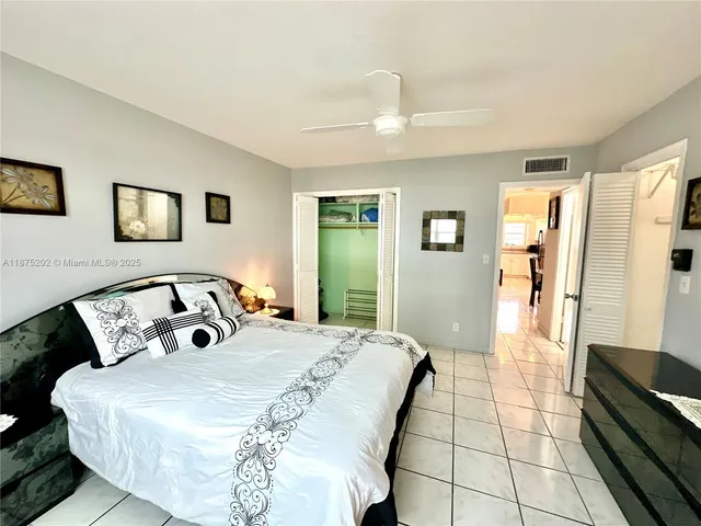 $95,900 | 5300 Washington Street, Unit A139, Hollywood, FL 33021