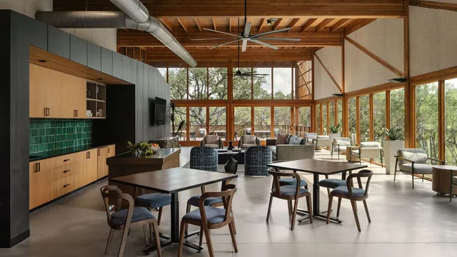 $749,900 | 412 River Overlook Road, Georgetown, TX 78628