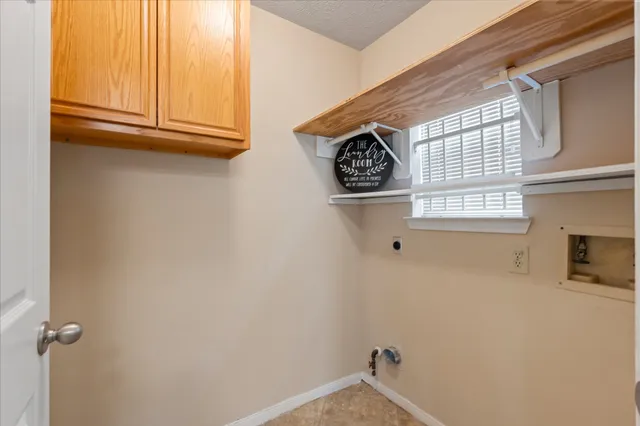 $2,000 | 3708 Nutwood Lane, Spring, TX 77389