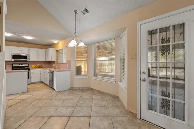 $2,000 | 3708 Nutwood Lane, Spring, TX 77389