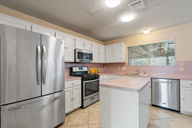 $2,000 | 3708 Nutwood Lane, Spring, TX 77389