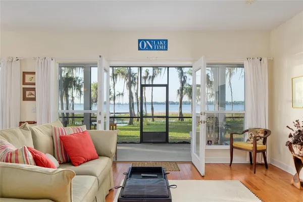 $995,000 | 2499 Southeast 30 Street, Melrose, FL 32666