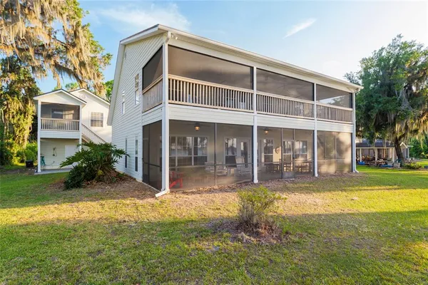 $995,000 | 2499 Southeast 30 Street, Melrose, FL 32666