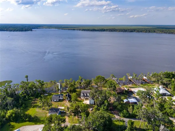 $995,000 | 2499 Southeast 30 Street, Melrose, FL 32666