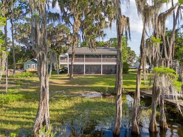 $995,000 | 2499 Southeast 30 Street, Melrose, FL 32666