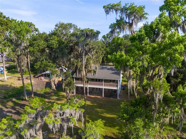 $995,000 | 2499 Southeast 30 Street, Melrose, FL 32666