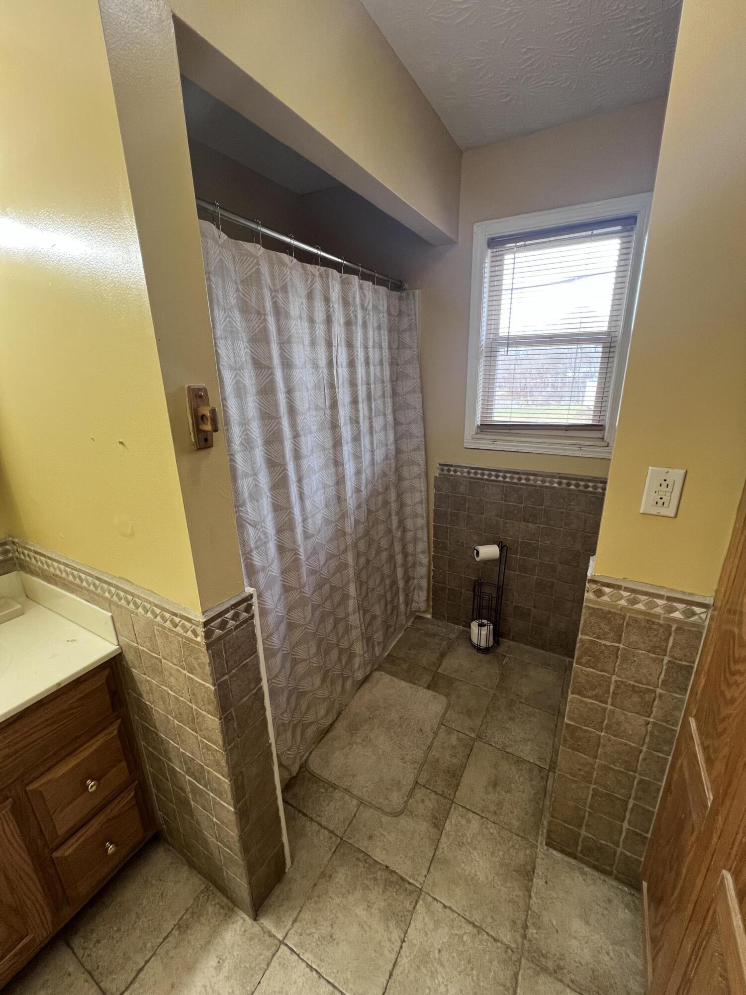 1285 Sam Parker Road Gray, KY 40734 - Photo 31 of 50 IMG_4477