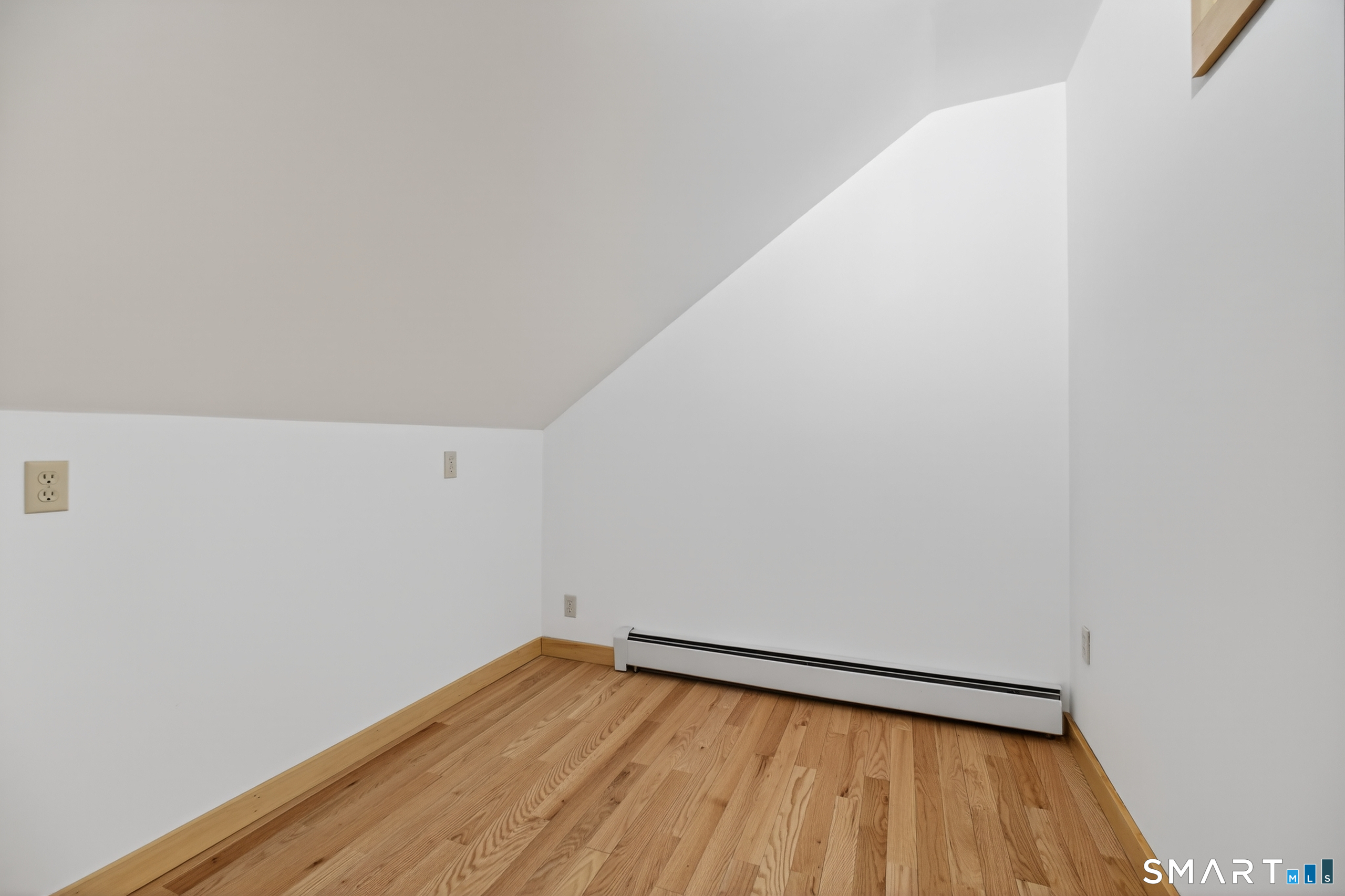14 Cutler Road Old Lyme, CT 06371 - Photo 21 of 30 Upper level office