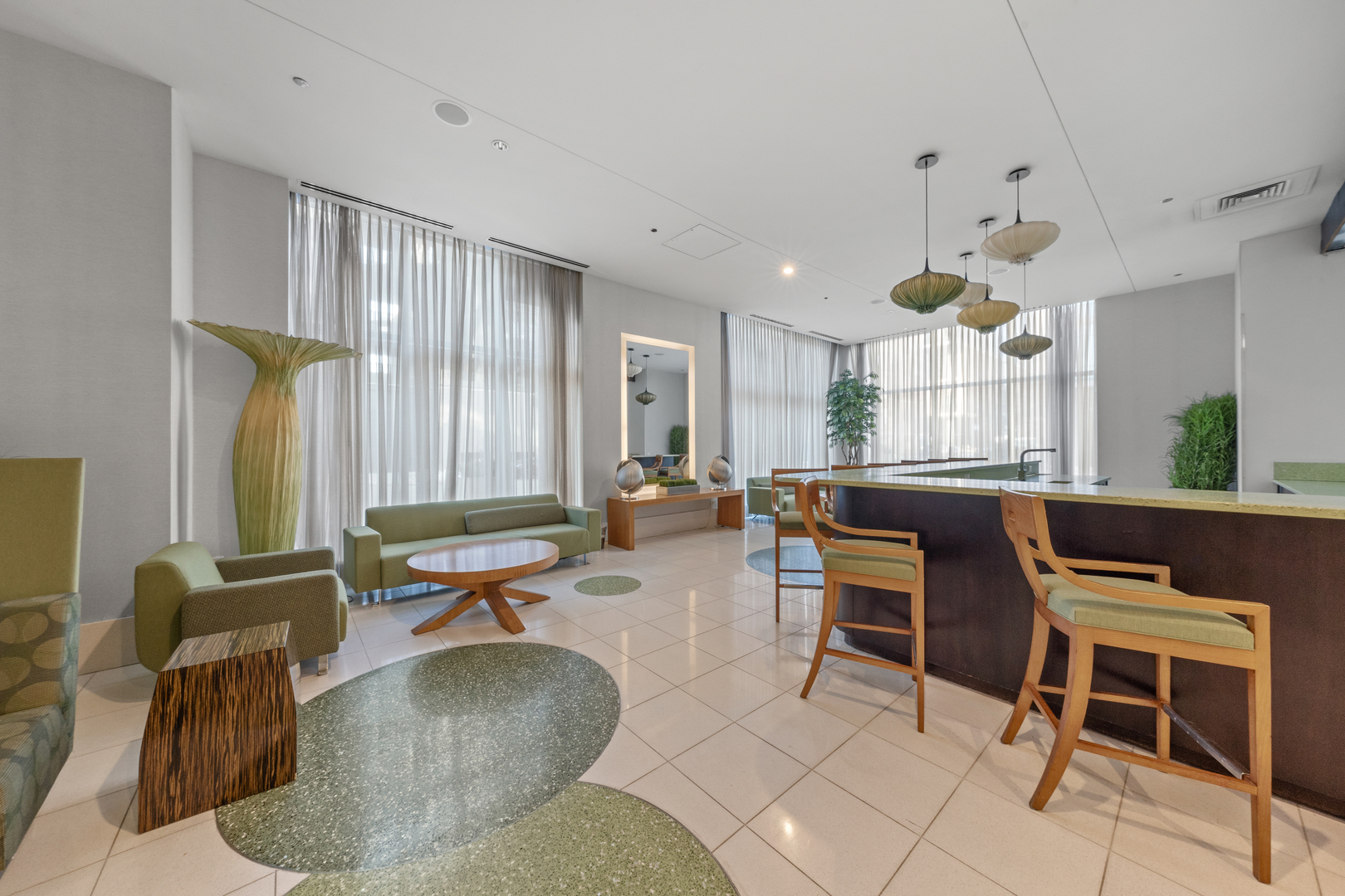 125 South Green Street, Unit 1002A Chicago, IL 60607 - Photo 15 of 17