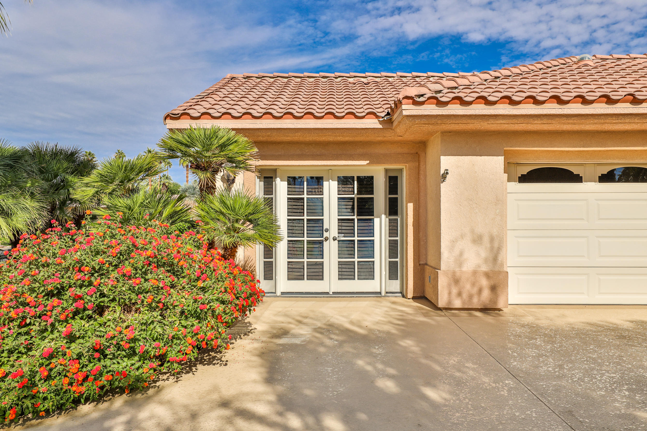 7 White Sun Way Rancho Mirage, CA 92270 - Photo 37 of 56 Private Office Entry
