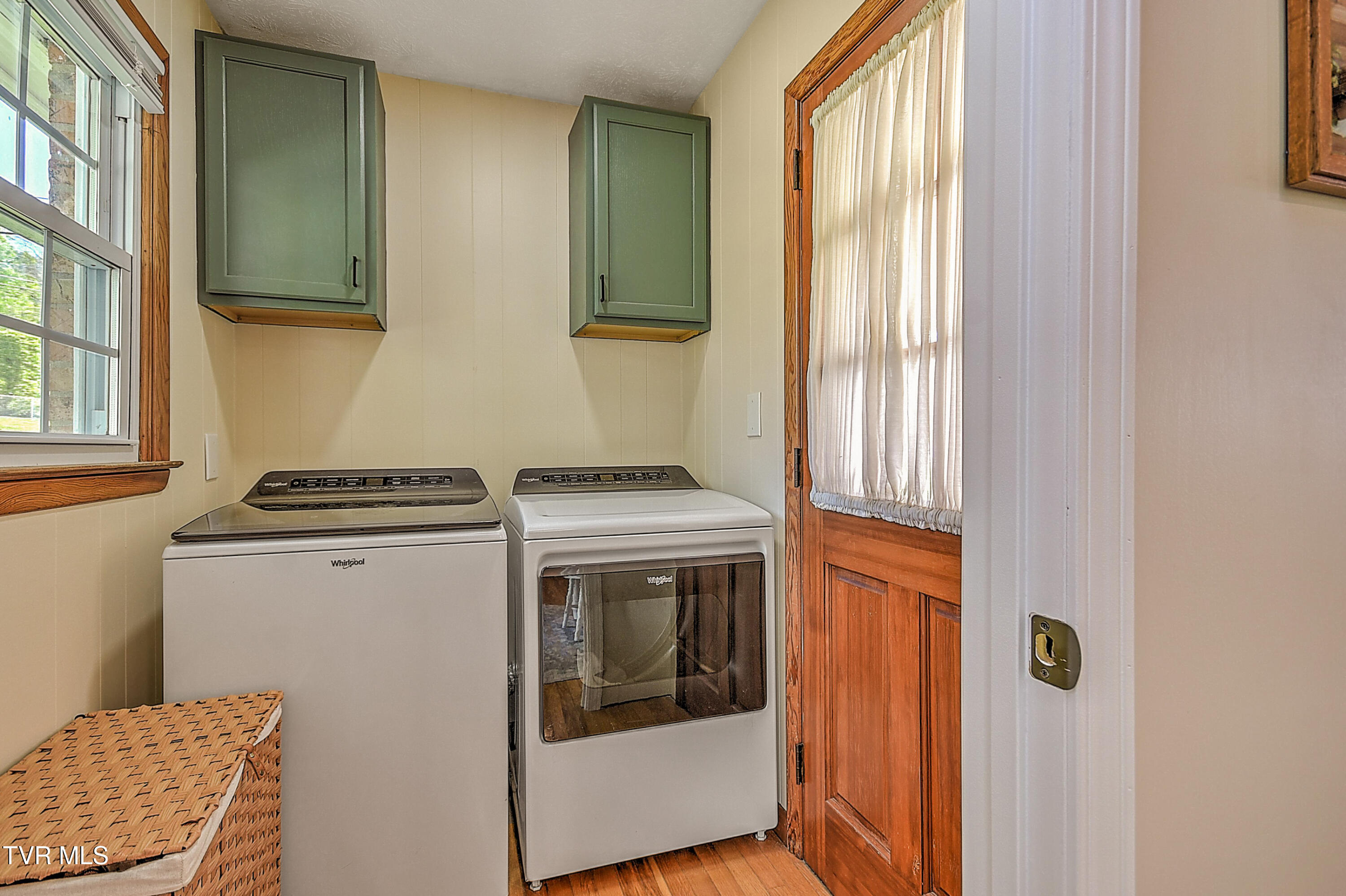409 Montezuma Road Kingsport, TN 37664 - Photo 20 of 42 409 Montezuma KB-28