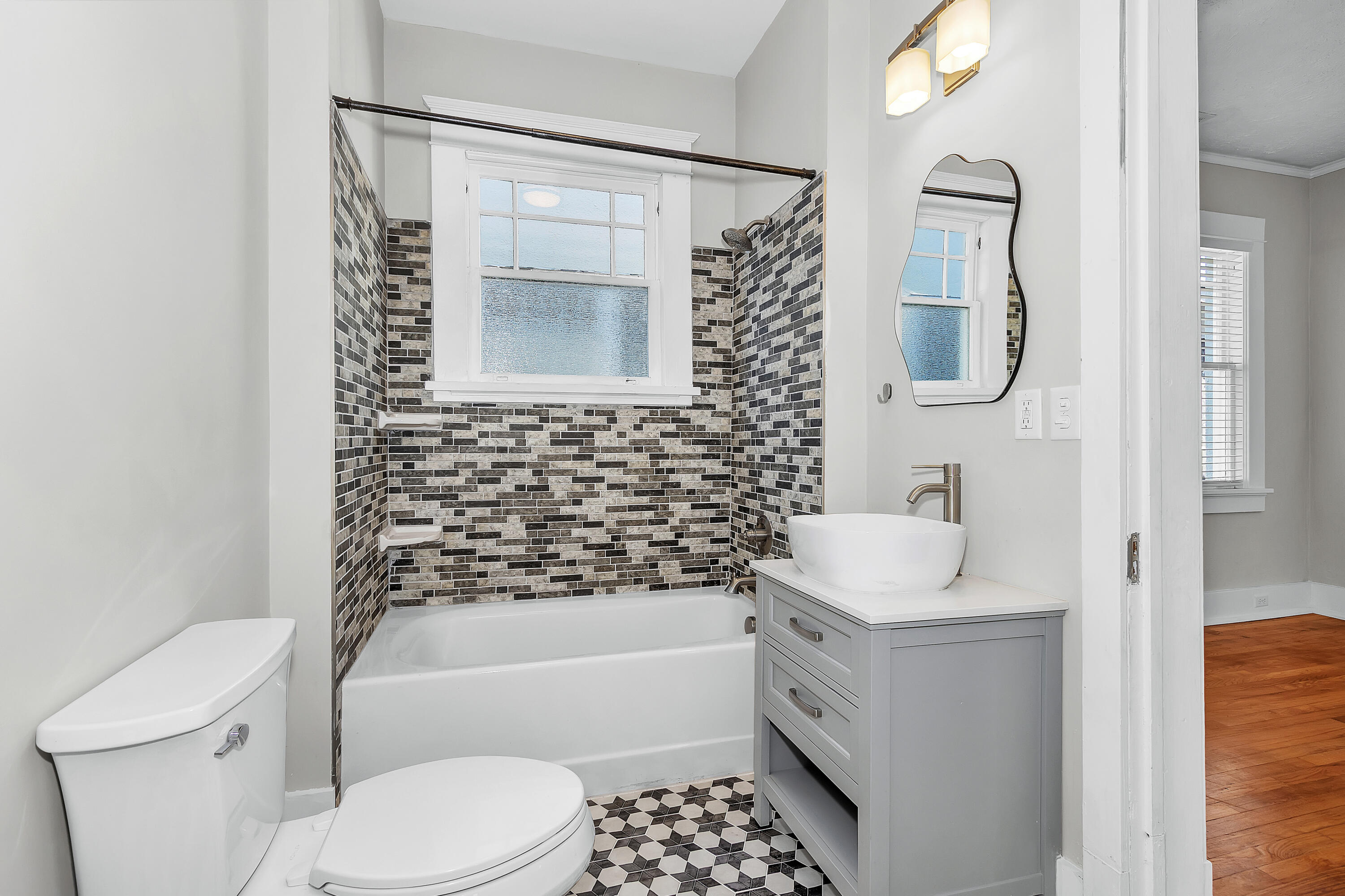 218 Broad Street Augusta, GA 30901 - Photo 18 of 41 18-218 Broad St-18