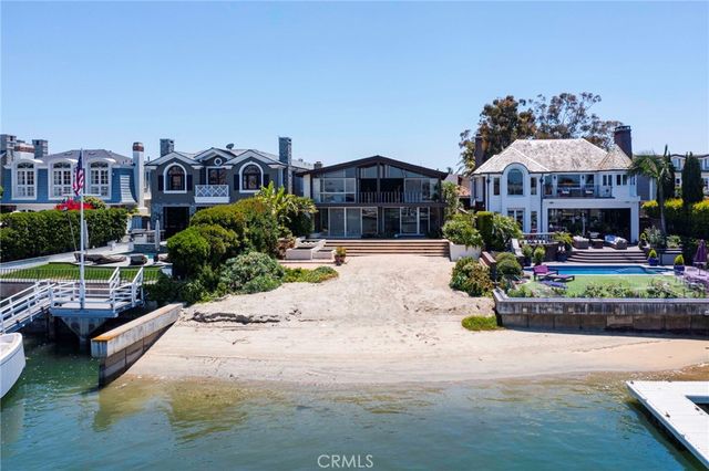 a view of a living room with furniture