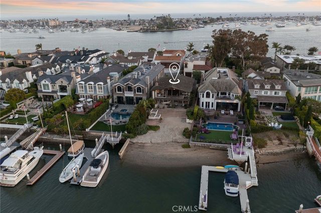 $13,000,000 | 4 Harbor Island, Newport Beach, CA 92660