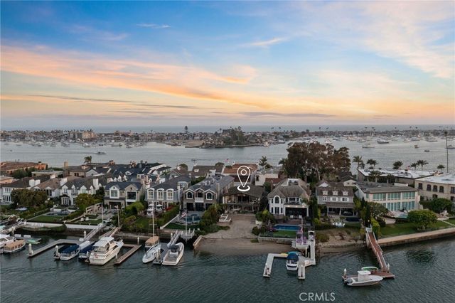 $13,000,000 | 4 Harbor Island, Newport Beach, CA 92660