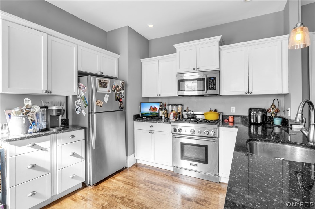 28 Colonial Circle Buffalo, NY 14213 - Photo 31 of 49