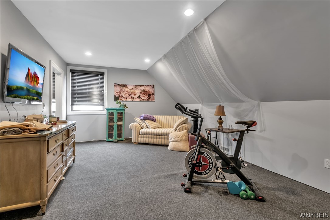 28 Colonial Circle Buffalo, NY 14213 - Photo 41 of 49