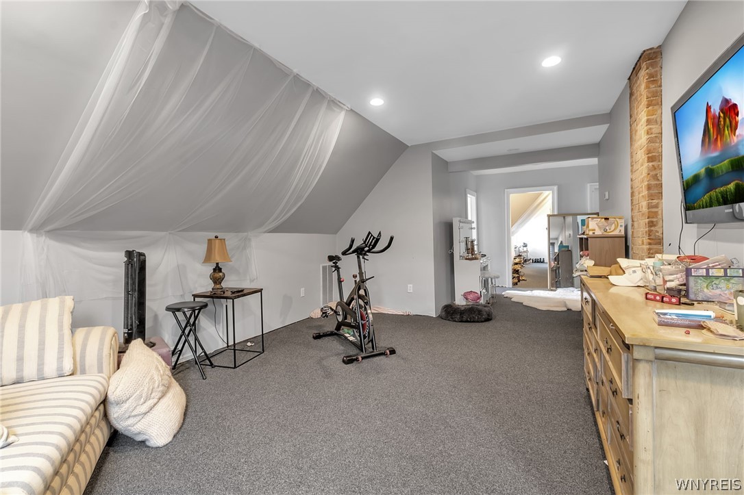 28 Colonial Circle Buffalo, NY 14213 - Photo 42 of 49