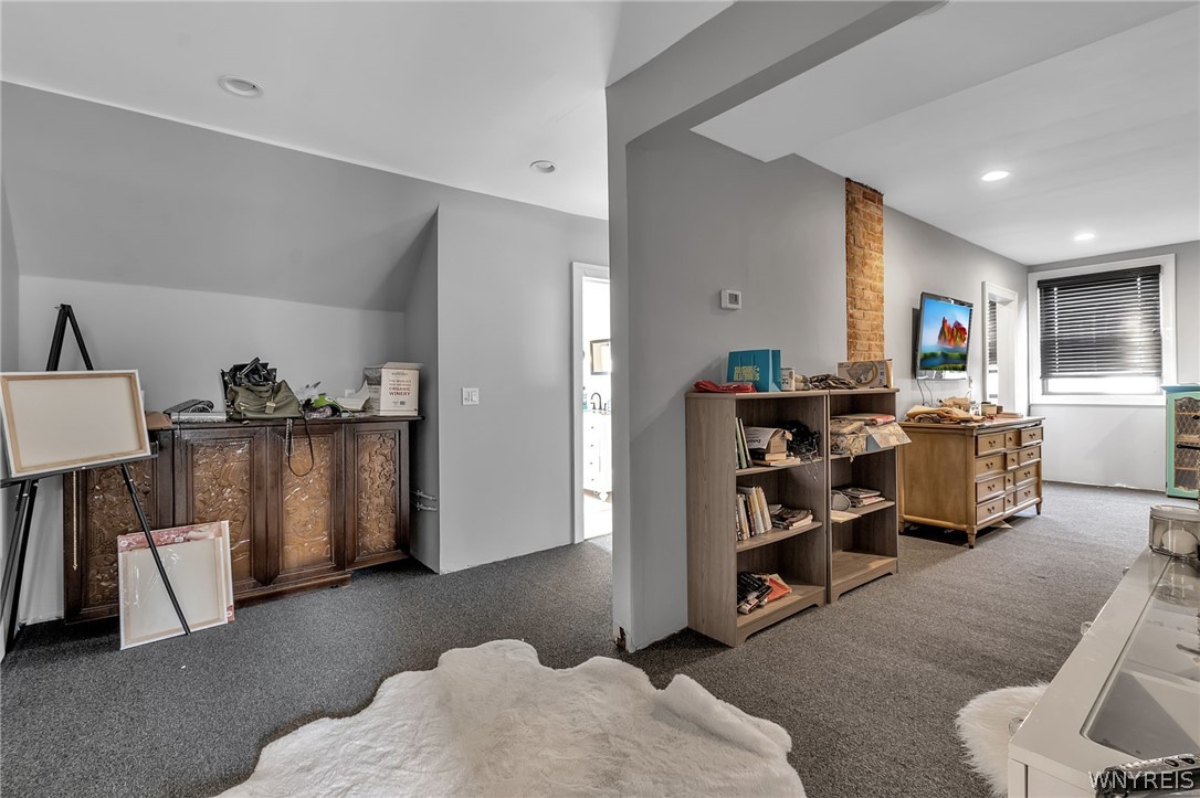 28 Colonial Circle Buffalo, NY 14213 - Photo 43 of 49