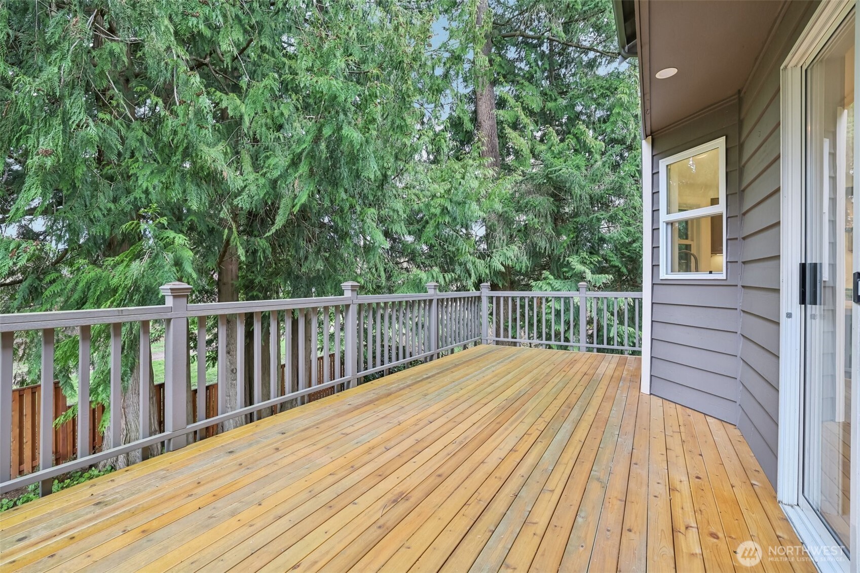 15732 111th Avenue Northeast Bothell, WA 98011 - Photo 28 of 34