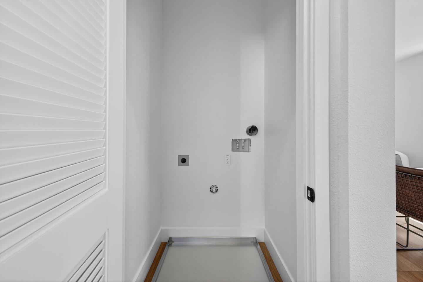 955 Woodside Road Redwood City, CA 94061 - Photo 26 of 46