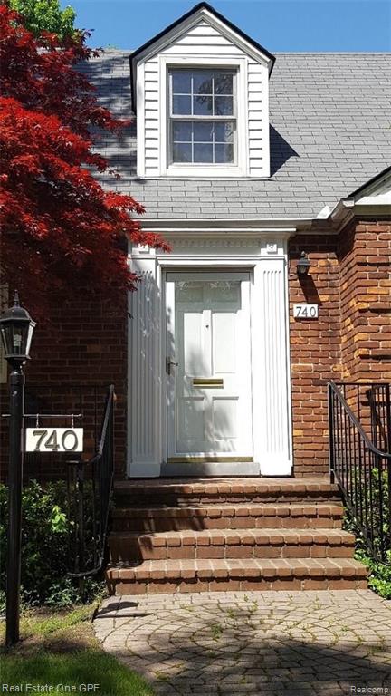740 Hawthorne Road Grosse Pointe Woods, MI 48236 - Photo 47 of 47