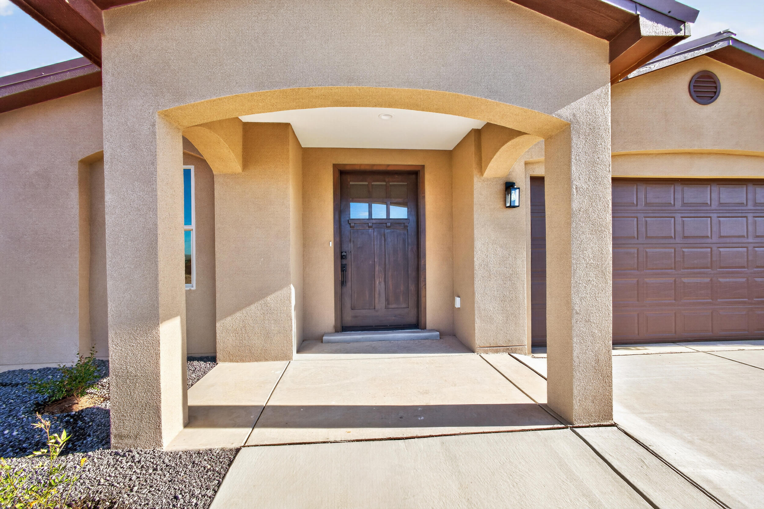 121 9th Avenue Northwest Rio Rancho, NM 87124 - Photo 4 of 34 Gallery Image 4