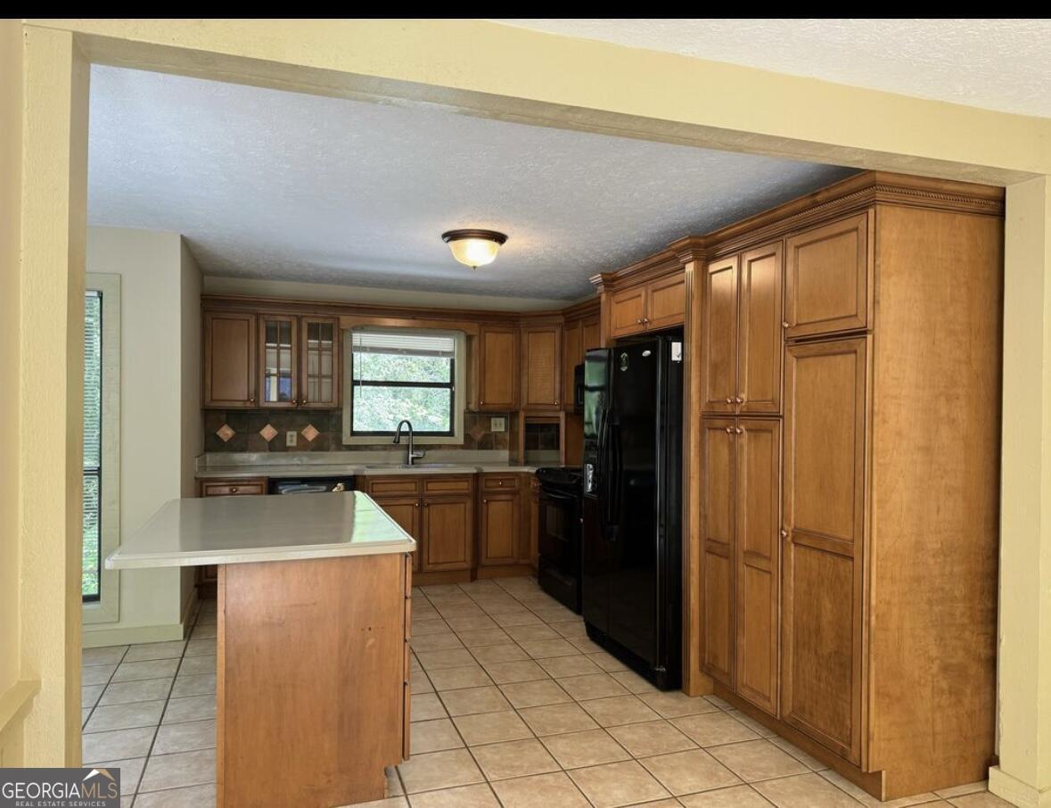 2905 Hembree Road Northeast Marietta, GA 30062 - Photo 3 of 6