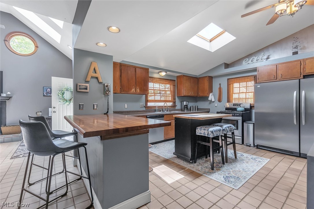 6427 Olde York Road Cleveland, OH 44130 - Photo 13 of 34 Gallery Image 13