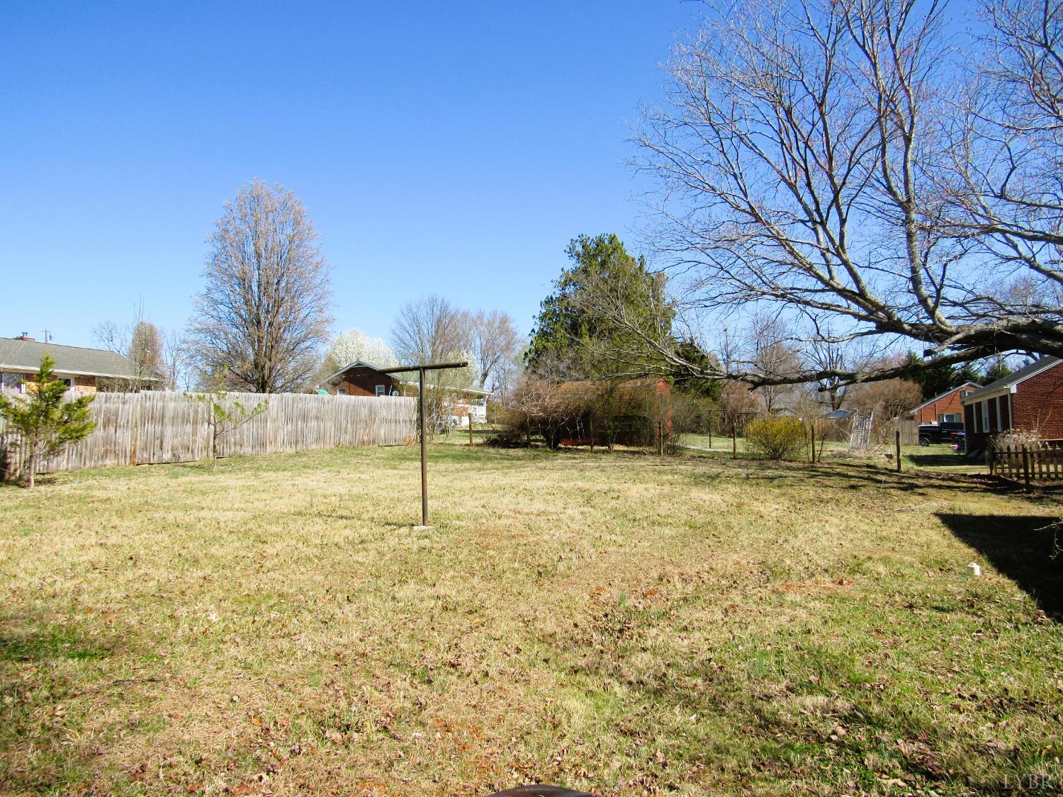 144 Maple Lane Amherst, VA 24521 - Photo 26 of 29