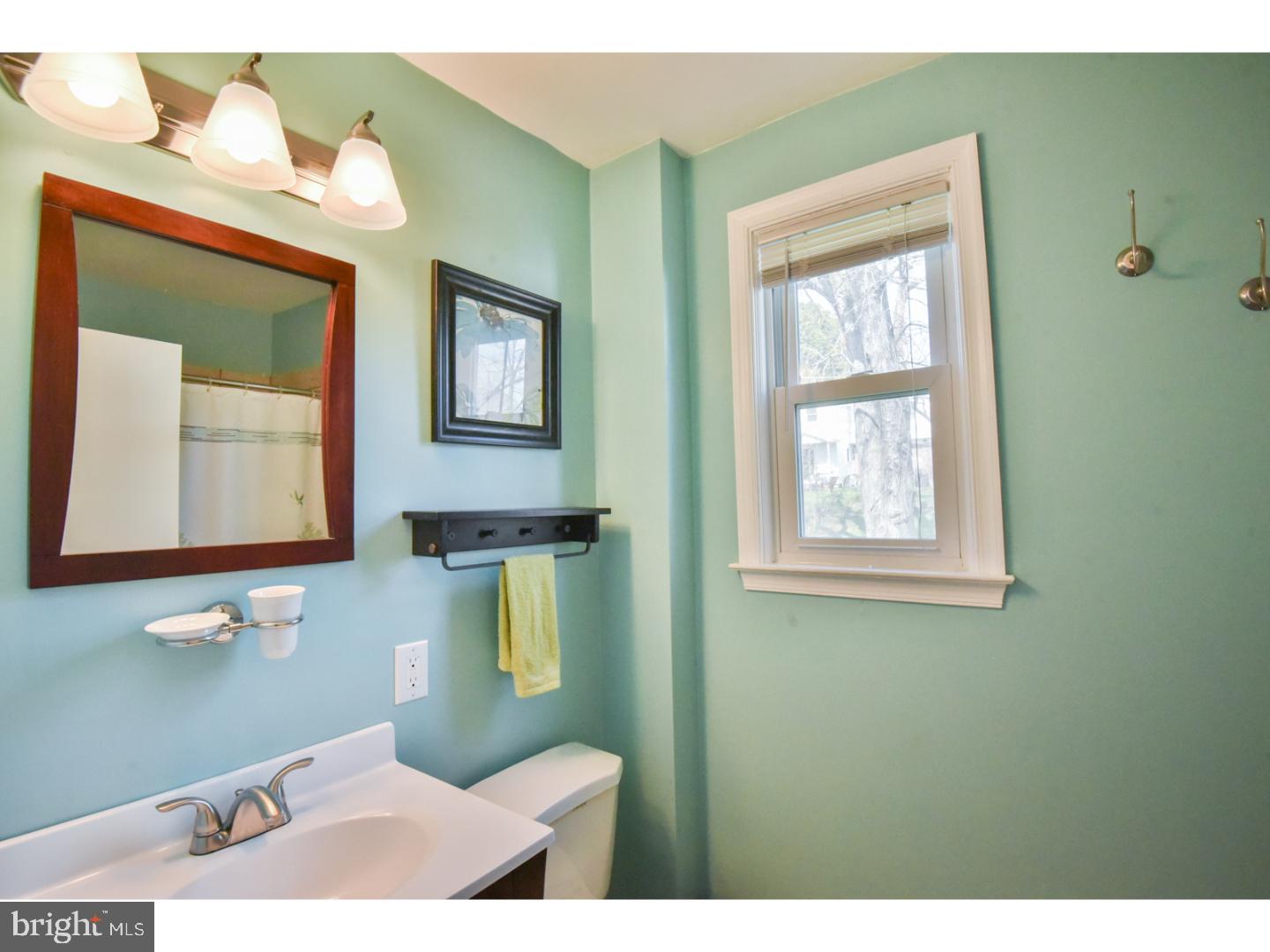 56 South Malin Road Broomall, PA 19008 - Photo 20 of 25 Gallery Image 20