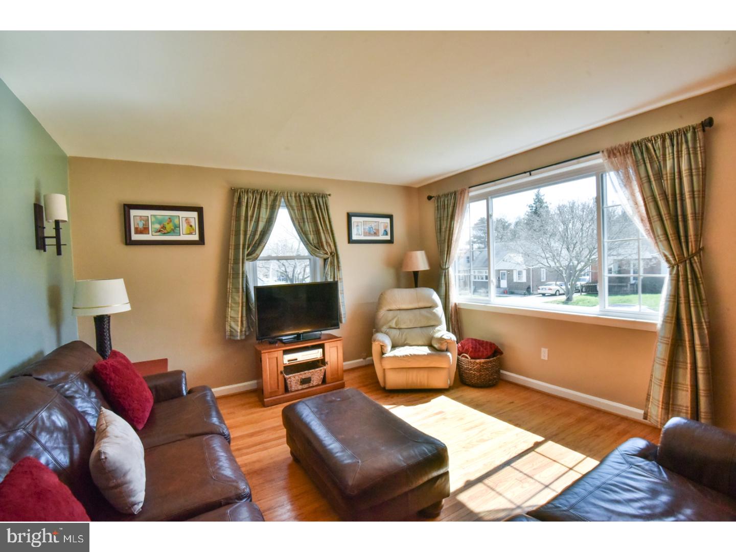56 South Malin Road Broomall, PA 19008 - Photo 5 of 25 Gallery Image 5