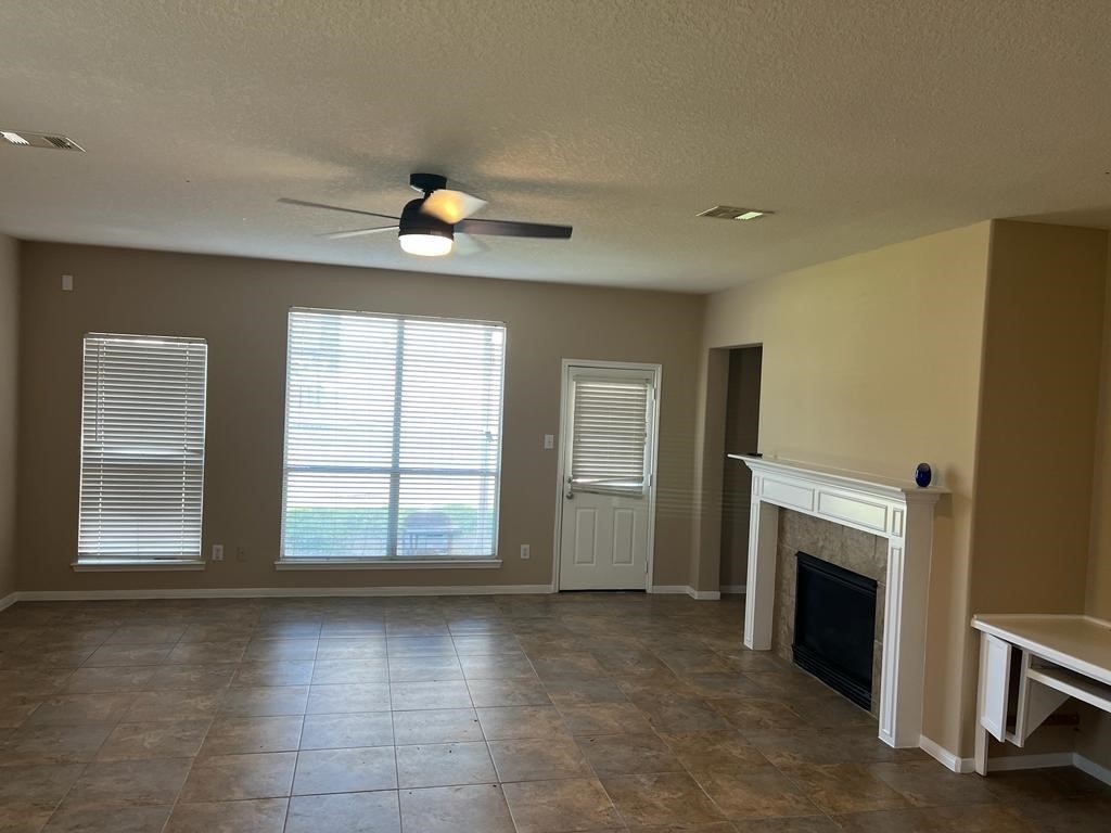 18646 Flagstone Creek Road Houston, TX 77084 - Photo 6 of 30