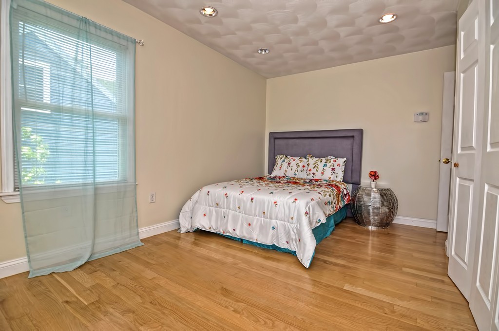 400 Brook Road Milton, MA 02186 - Photo 13 of 29 Gallery Image 13