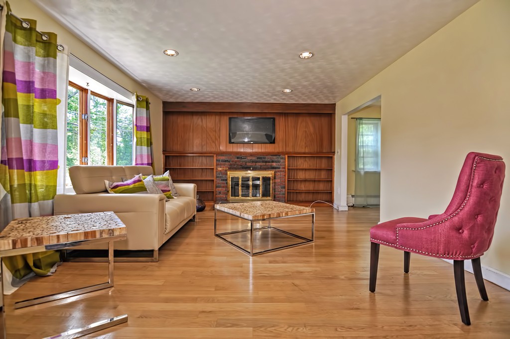 400 Brook Road Milton, MA 02186 - Photo 4 of 29 Gallery Image 4