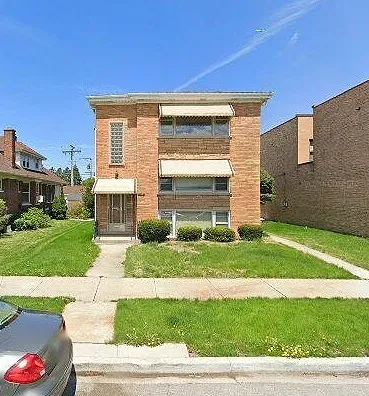 $2,200 | 6408 West Raven Street, Unit 1, Chicago, IL 60631