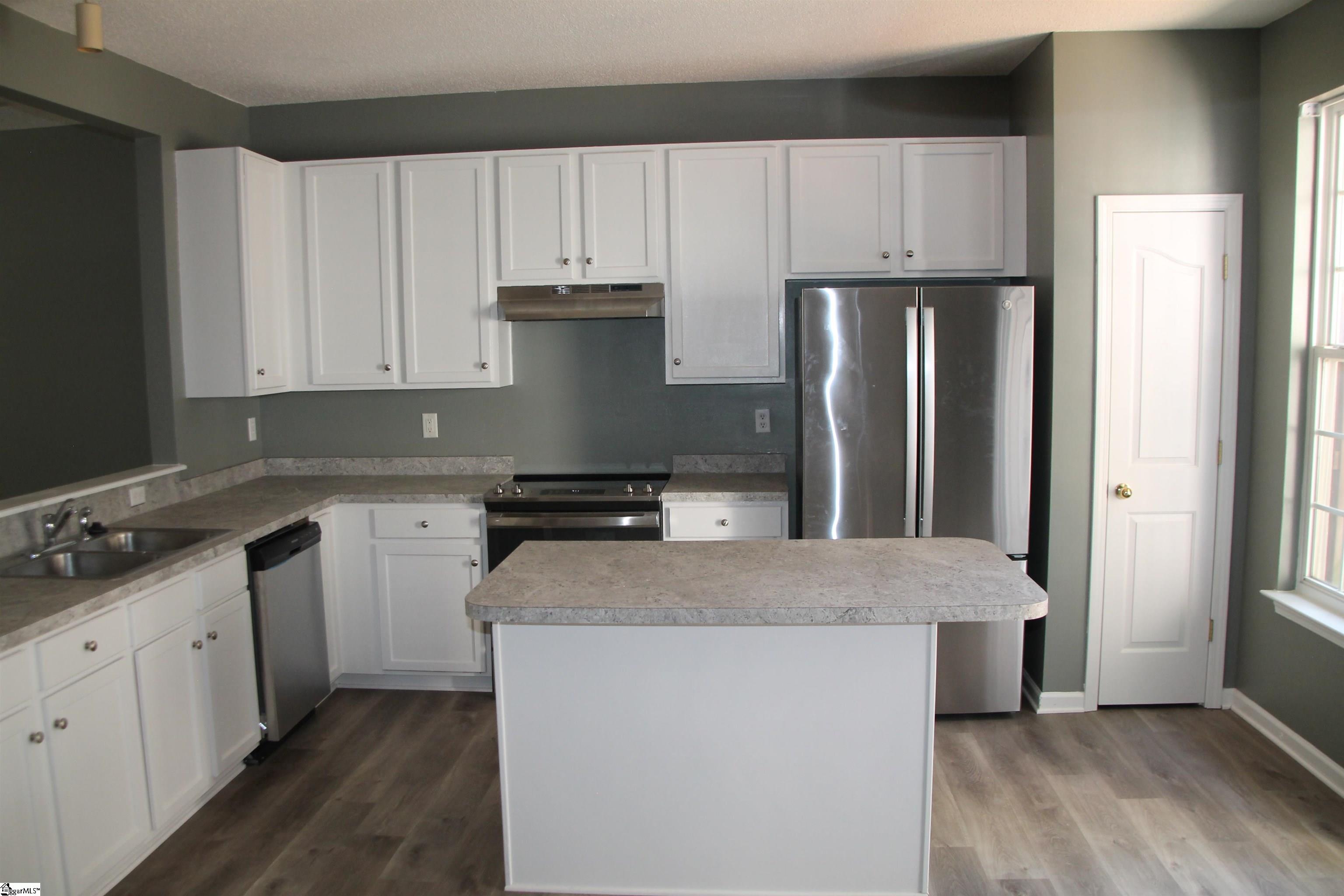 66 Sikes Circle Mauldin, SC 29662 - Photo 4 of 19